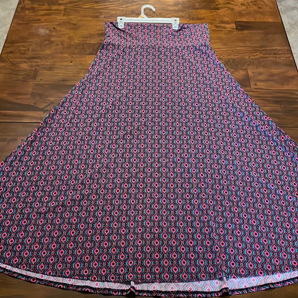 LuLaRoe Maxi Skirt in Pink, Teal, Black Geometric Print - Picture 2 of 4